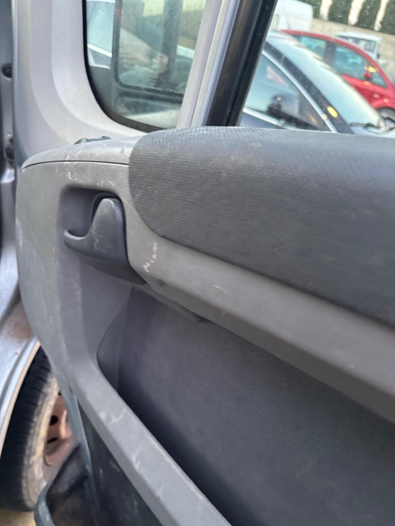 Peugeot Boxer 333 2.2 HDi/120CV PM-TM Furgone Vetrato