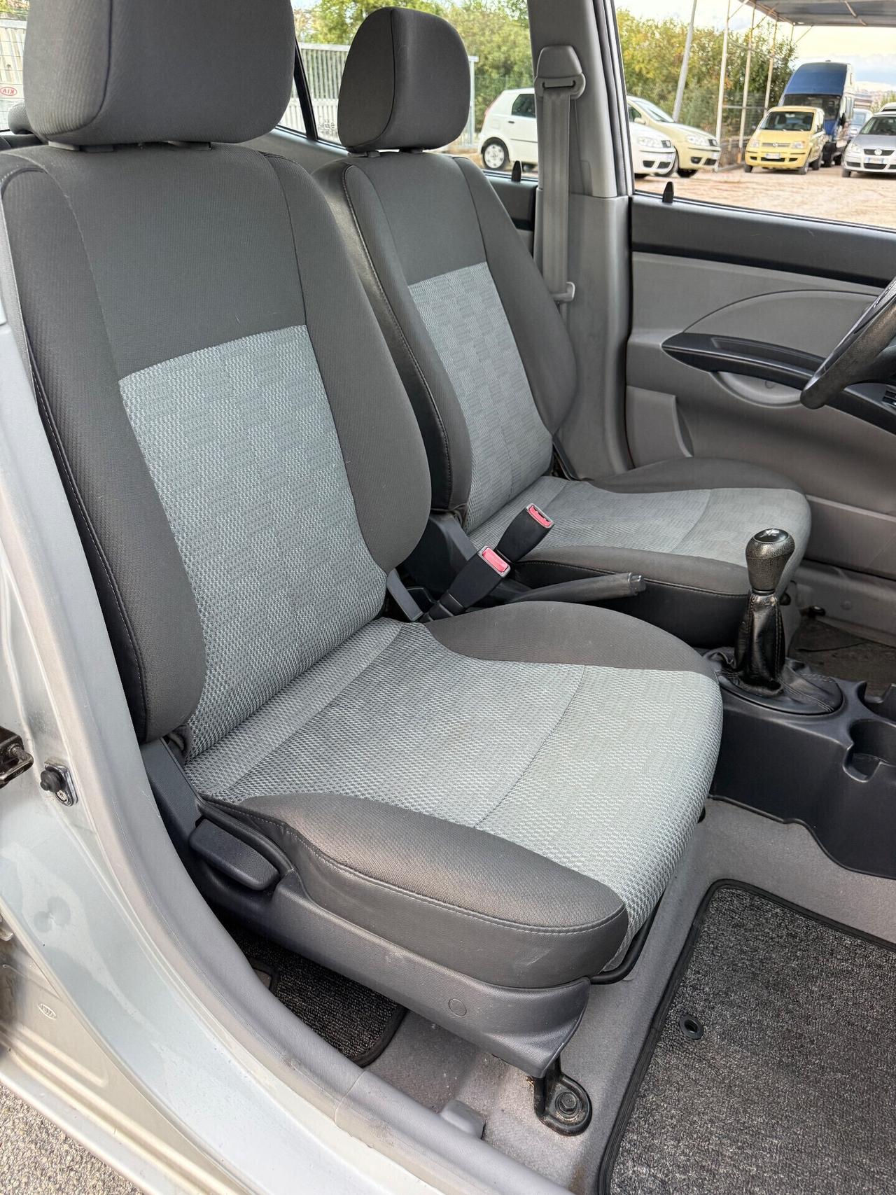 Kia Picanto 5porte 1.0 Benzina 60cv Neopatentati