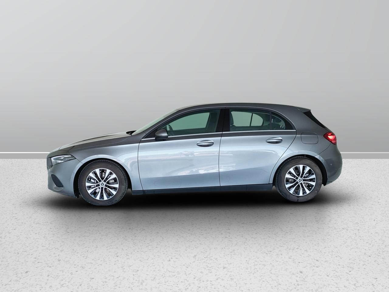 Mercedes-Benz Classe A - W177 2023 - A 180 d Advanced auto