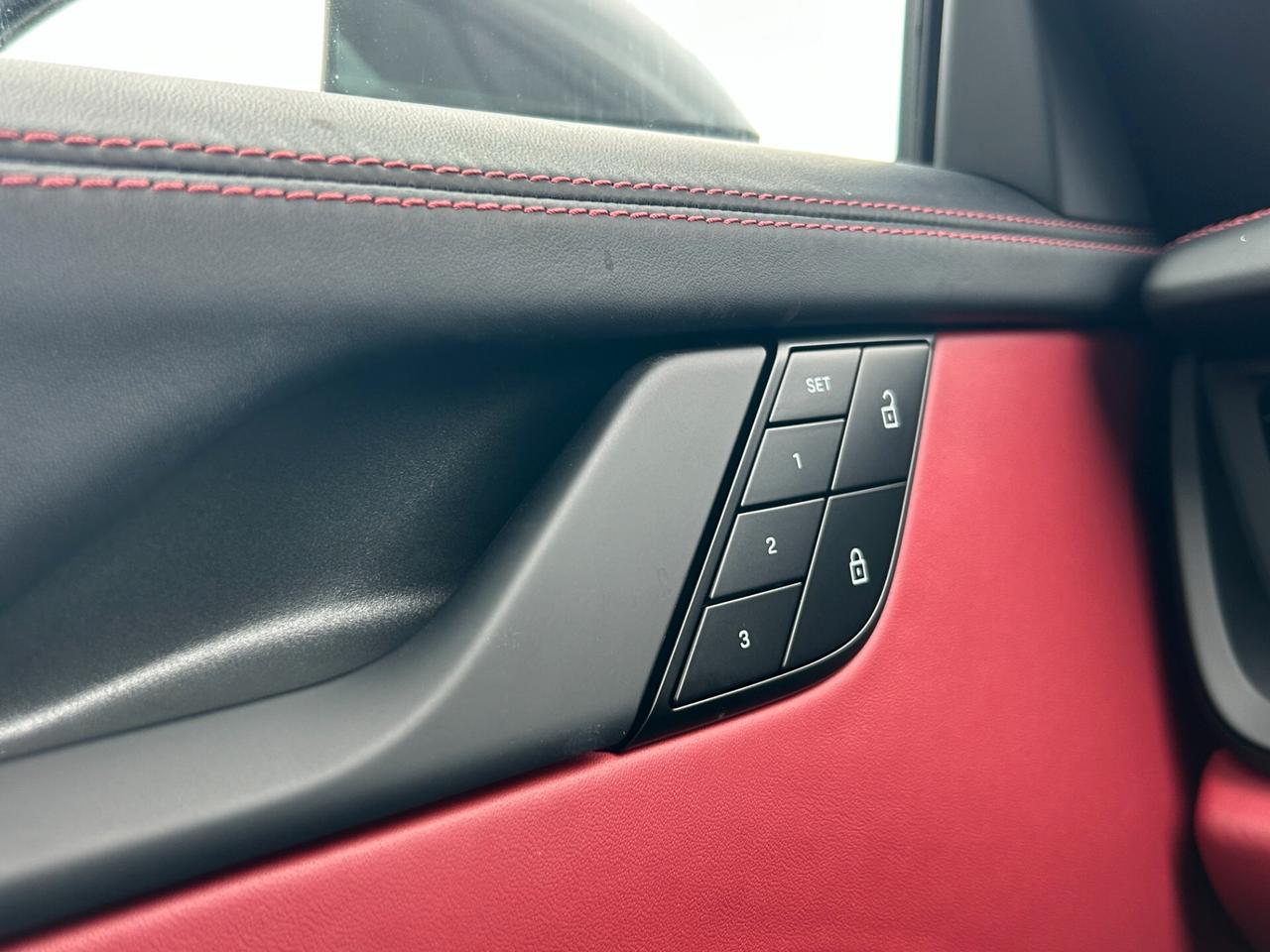 Porsche 992.2 911 Targa 3.6 4 GTS auto KM 0