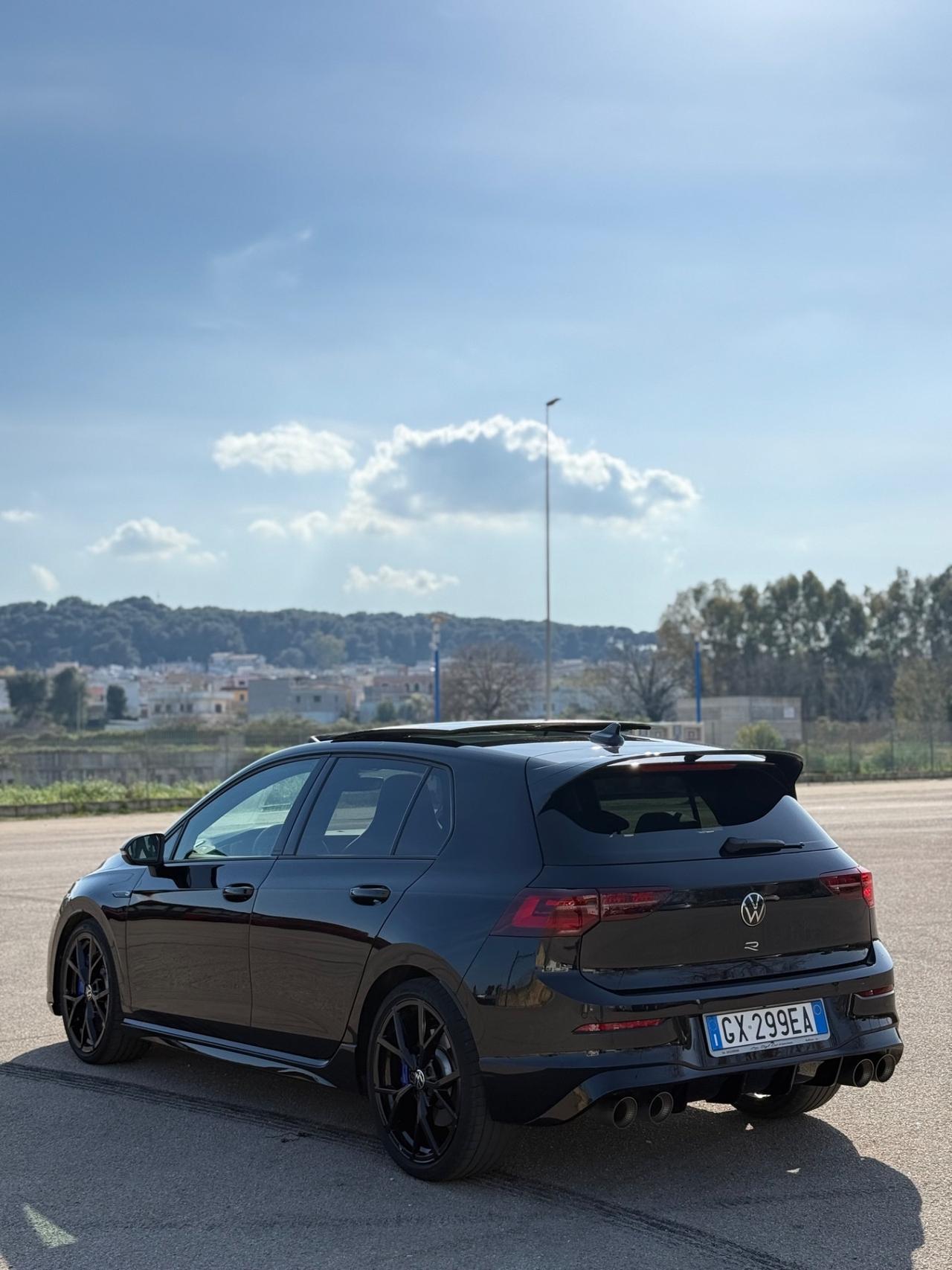 Volkswagen Golf 2.0 TSI R DSG 4Motion Black Edition