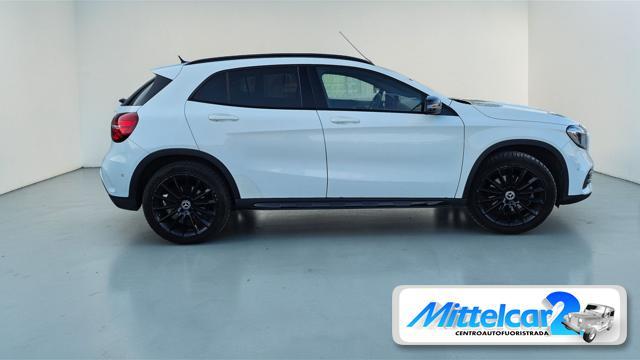 MERCEDES-BENZ GLA 220 Automatic 4Matic Premium