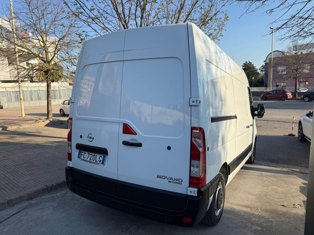 Opel Movano 35 2.3 CDTI 135CV L2 H2