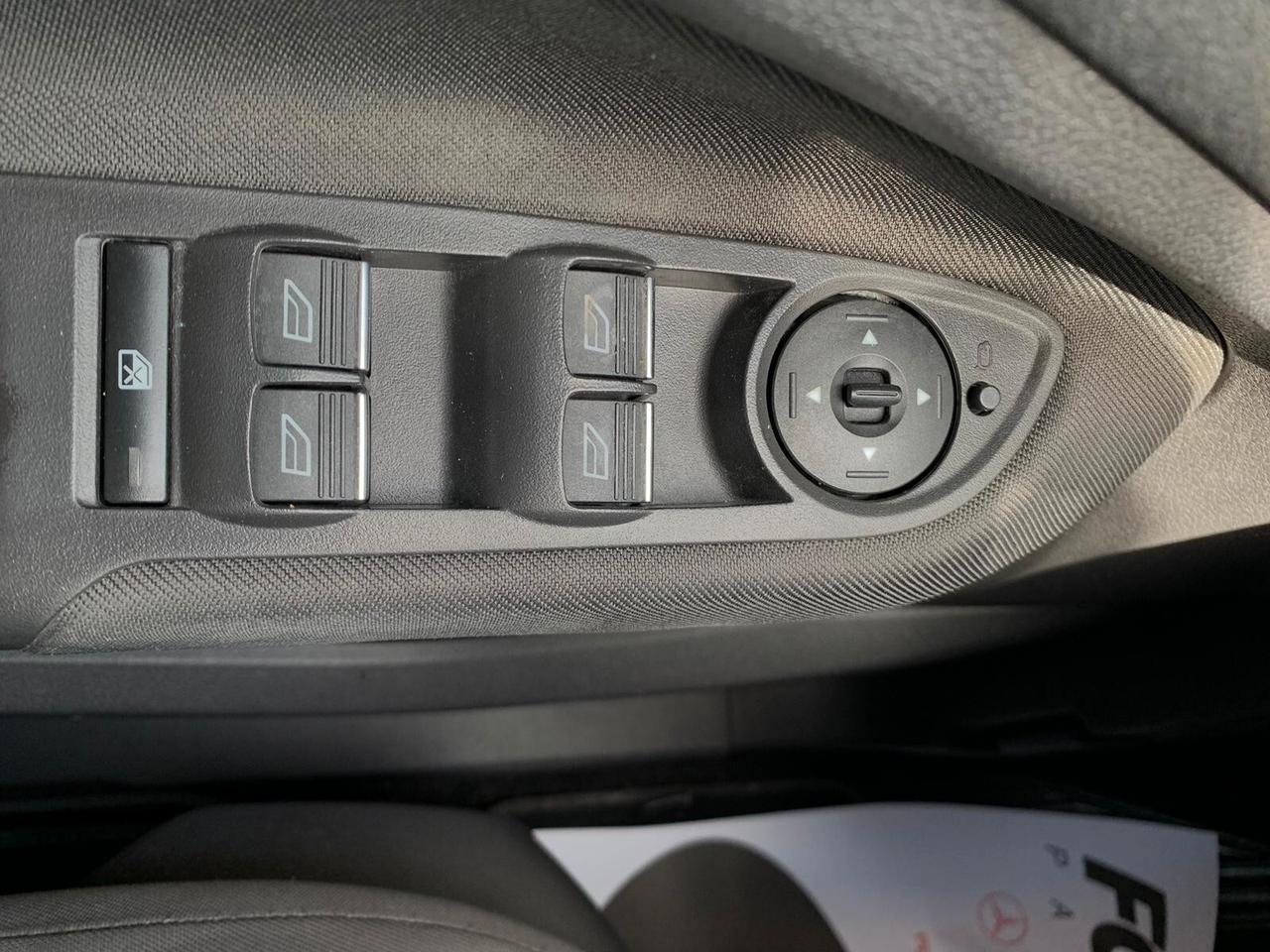 Ford C-Max 1.6 120CV GPL Titanium