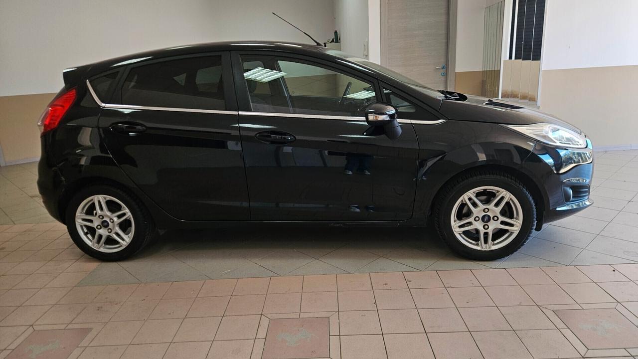Ford Fiesta 1.5 TDCi 75CV 5 porte Titanium