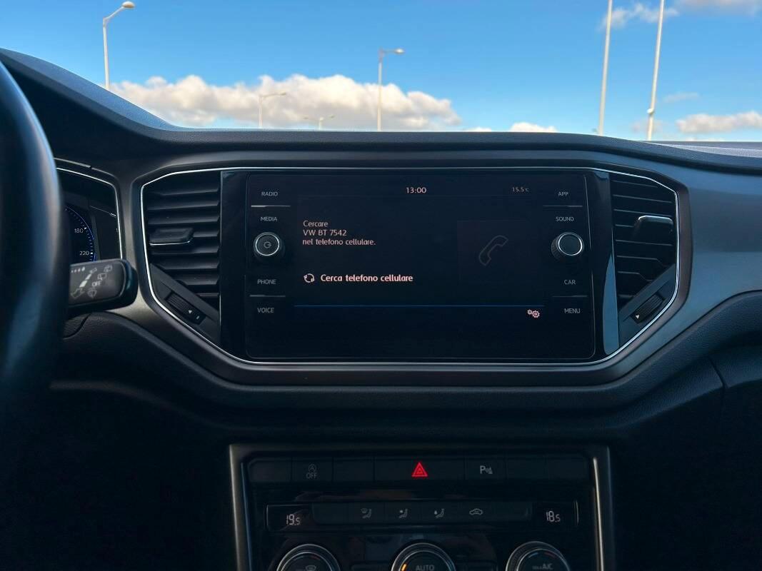 Volkswagen T-Roc 1.0 tsi Advanced