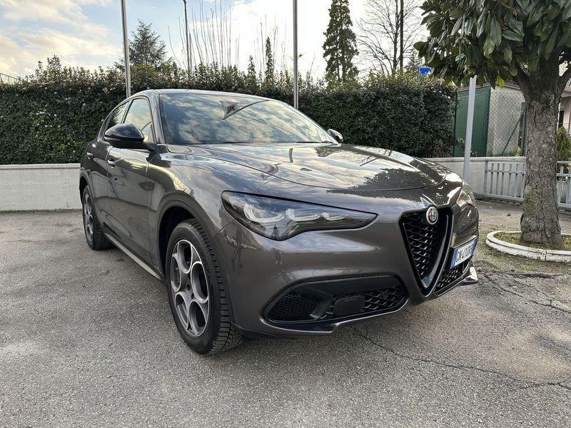 Alfa Romeo Stelvio 2.2 Turbodiesel 210 CV AT8 Q4 Sprint