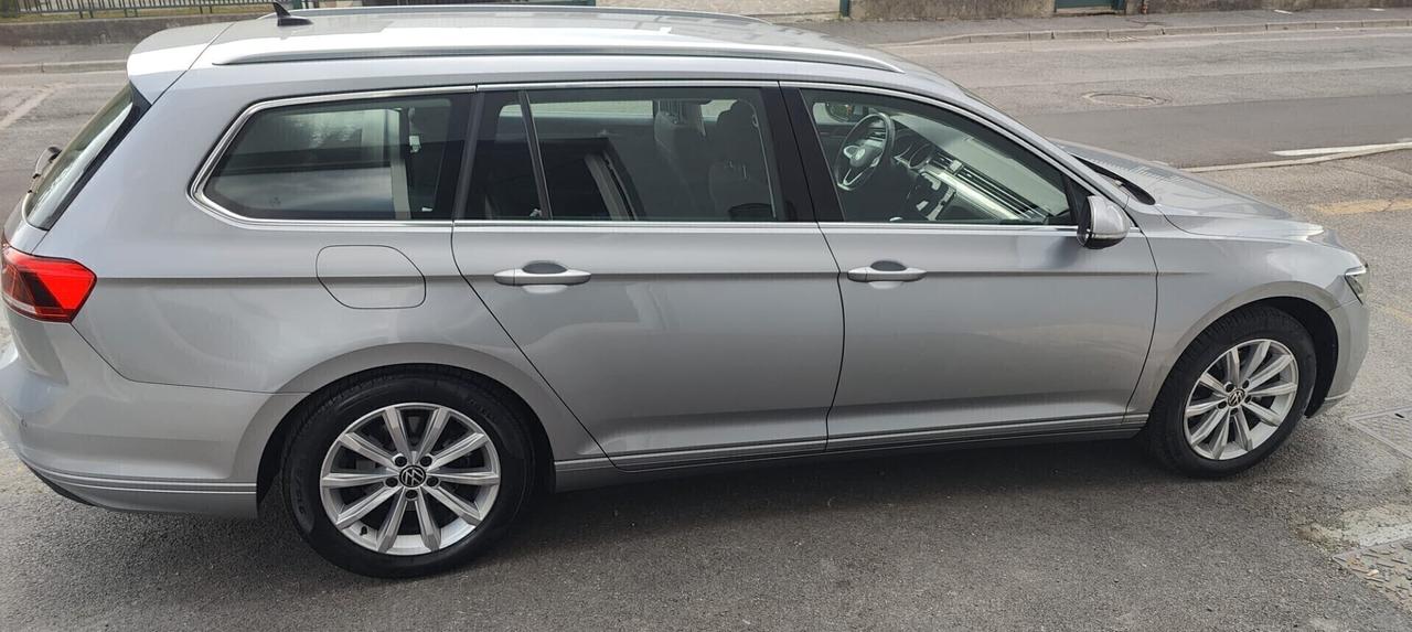 Volkswagen Passat Variant 2.0 TDI SCR 122 CV EVO DSG Business