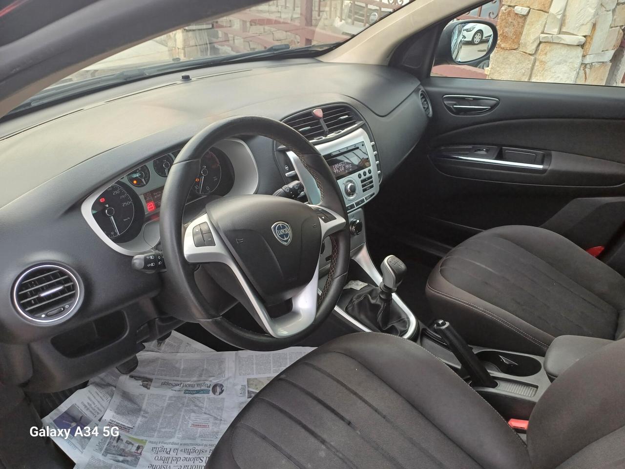 Lancia Delta 1.6 MJT DPF Gold