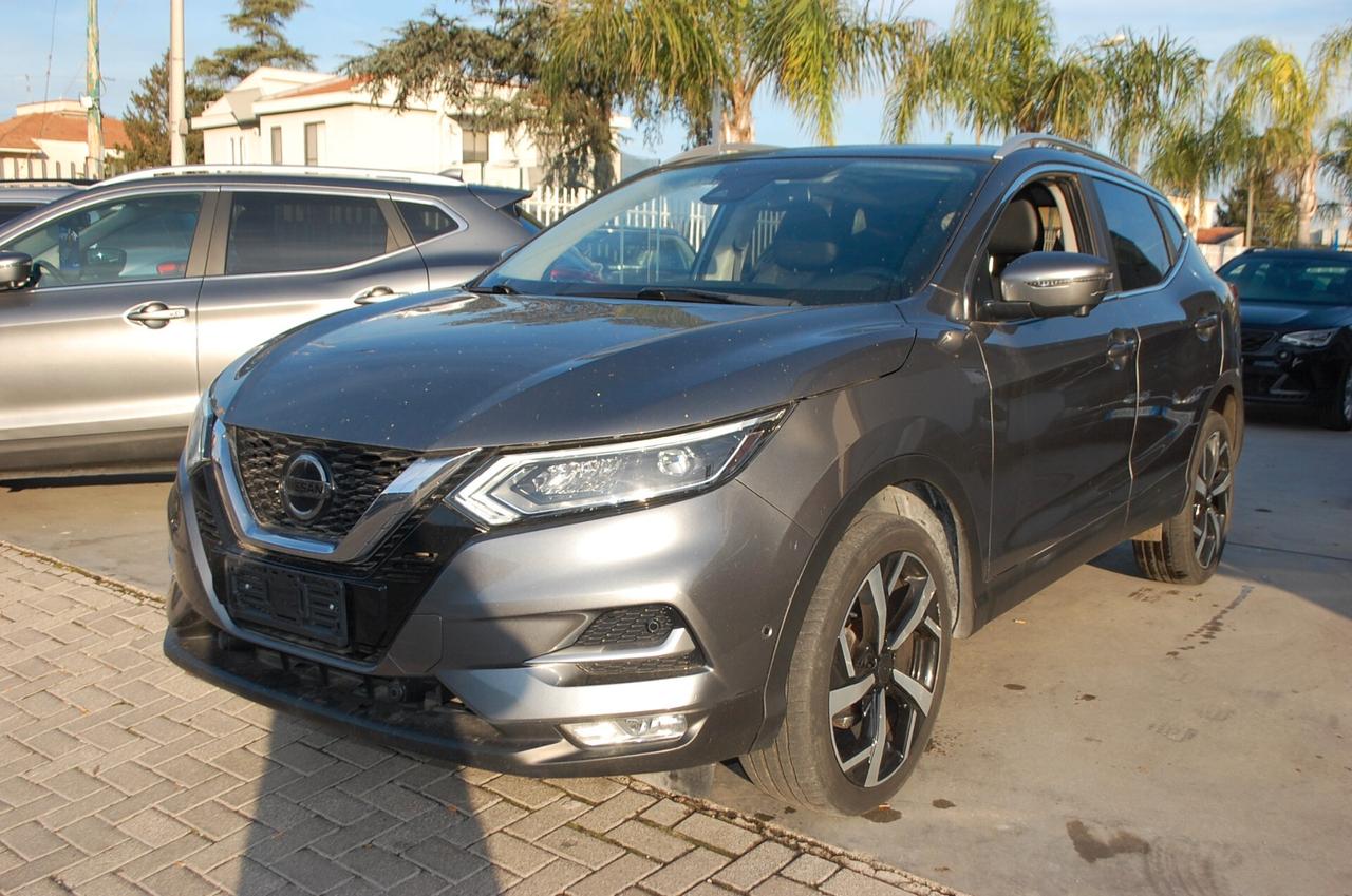 Nissan Qashqai 1.5 dci Tekna 115CV Tetto Pelle Navi USB Led