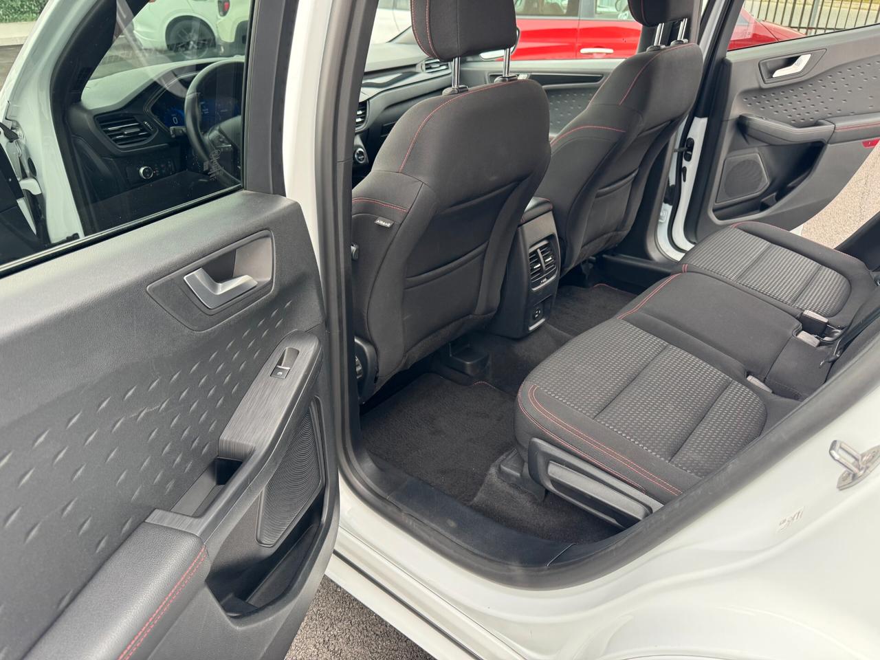 Ford Kuga 1.5 EcoBlue 120 CV aut. 2WD ST-Line X