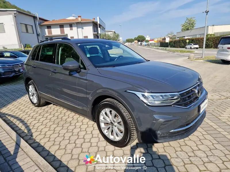 Volkswagen Tiguan 2.0 TDI SCR 110KW Life DSG