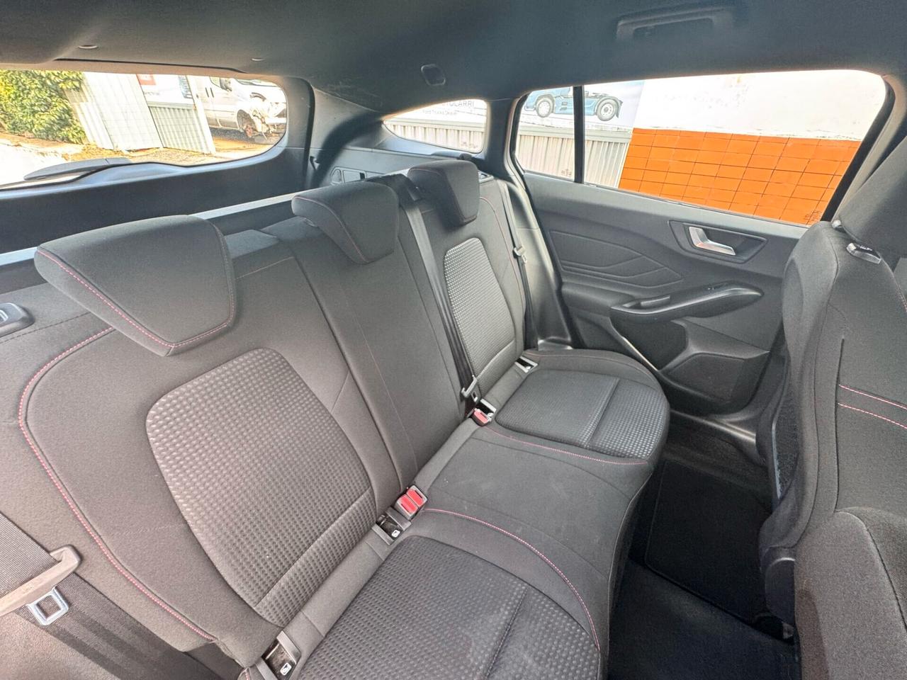Ford Focus 1.0 EcoBoost Hybrid 125 CV SW ST-Line cambio automatico