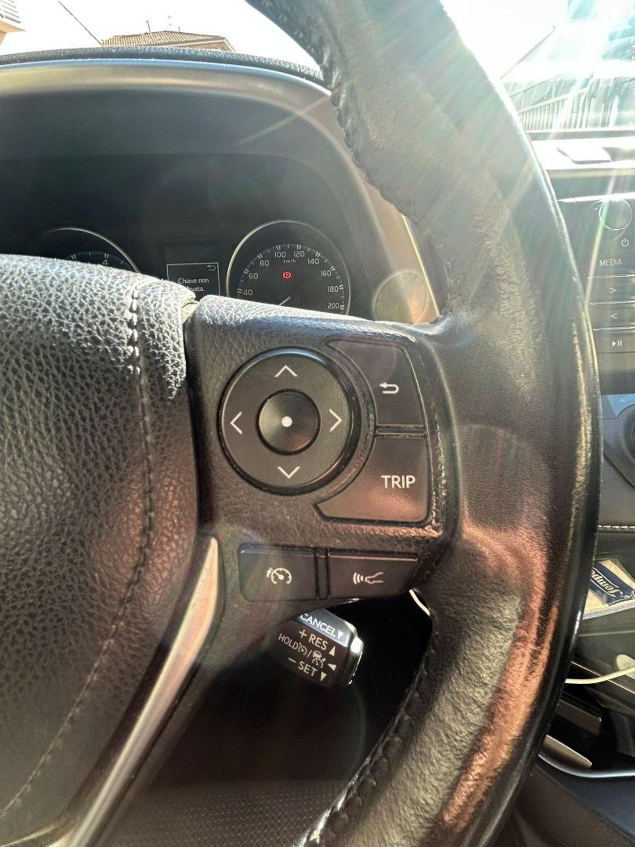 Toyota RAV 4 RAV4 2.0 D-4D 2WD Business