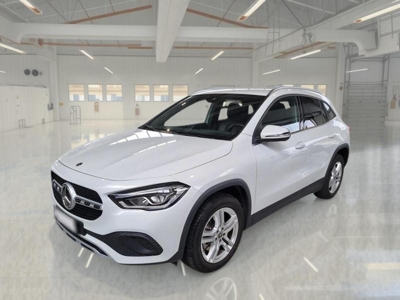 MERCEDES-BENZ GLA 250 E PLUG-IN HYBRID AUTO SPORT CROSSOVER