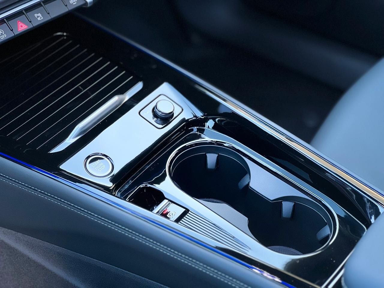 Audi Q3 Sportback 2.0 tdi S line 150cv S-tronic IVA ESPOSTA