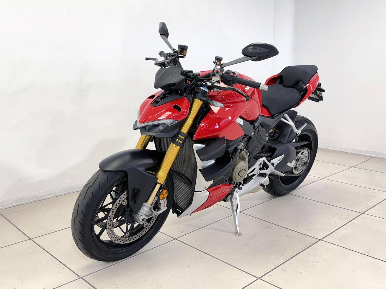 DUCATI Streetfighter V4 1100 Streetfighter V4 S 1100