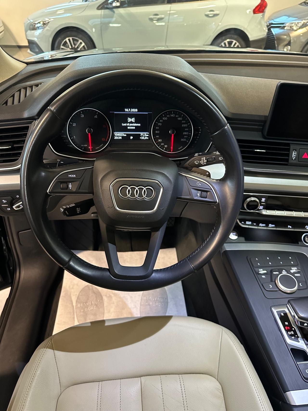 Audi Q5 40 TDI quattro S tronic Business Sport