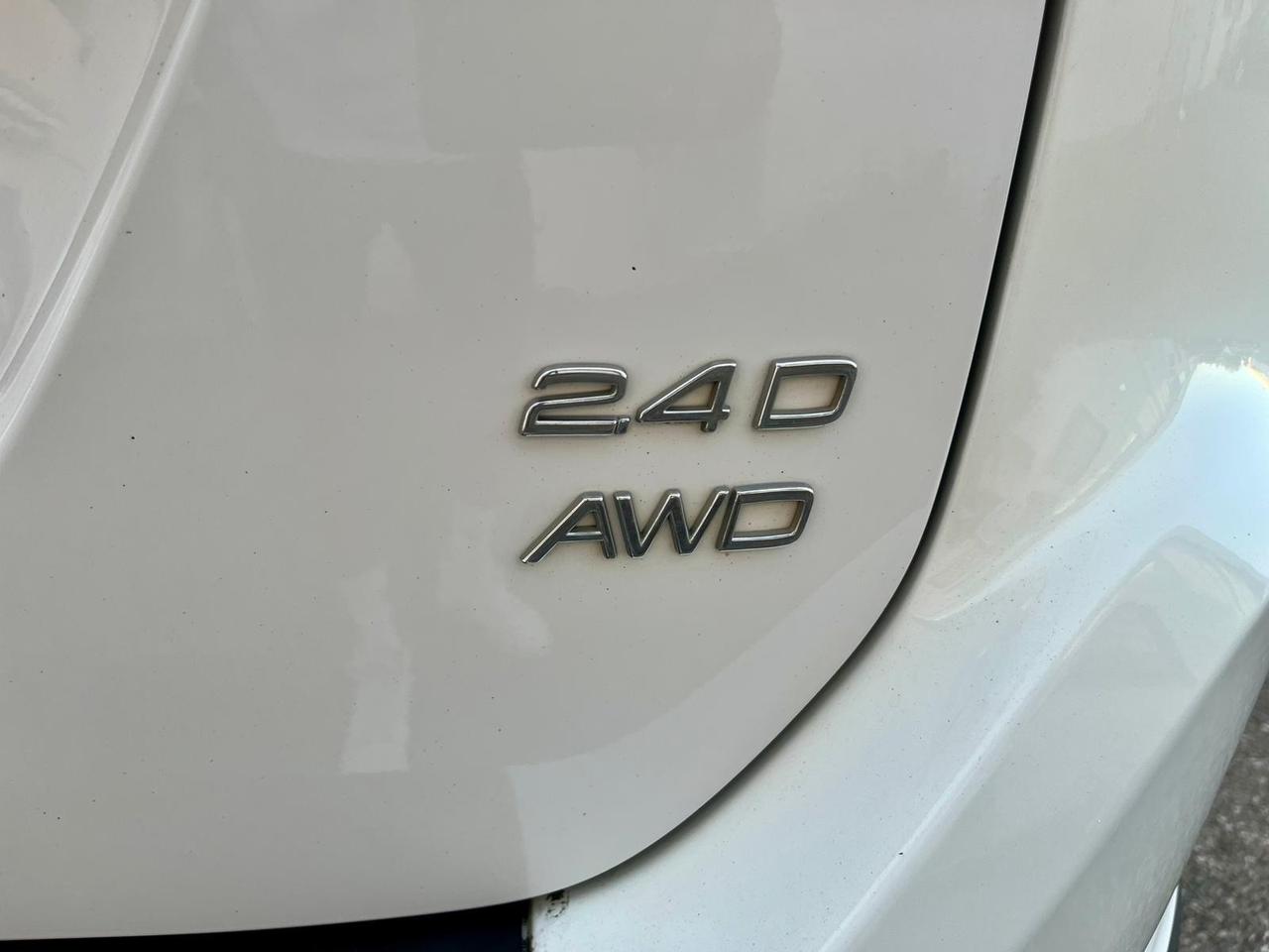 Volvo XC60 2.4d 2008 320.000km 4x4 perfettamente funzionante