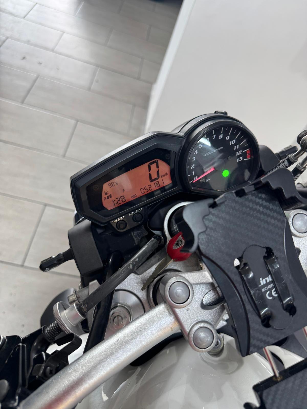 Yamaha FZ1