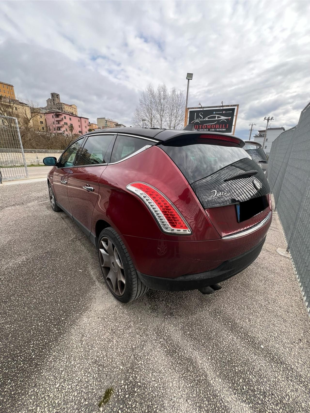 Lancia Delta 1.9 MJT Twinturbo DPF Executive