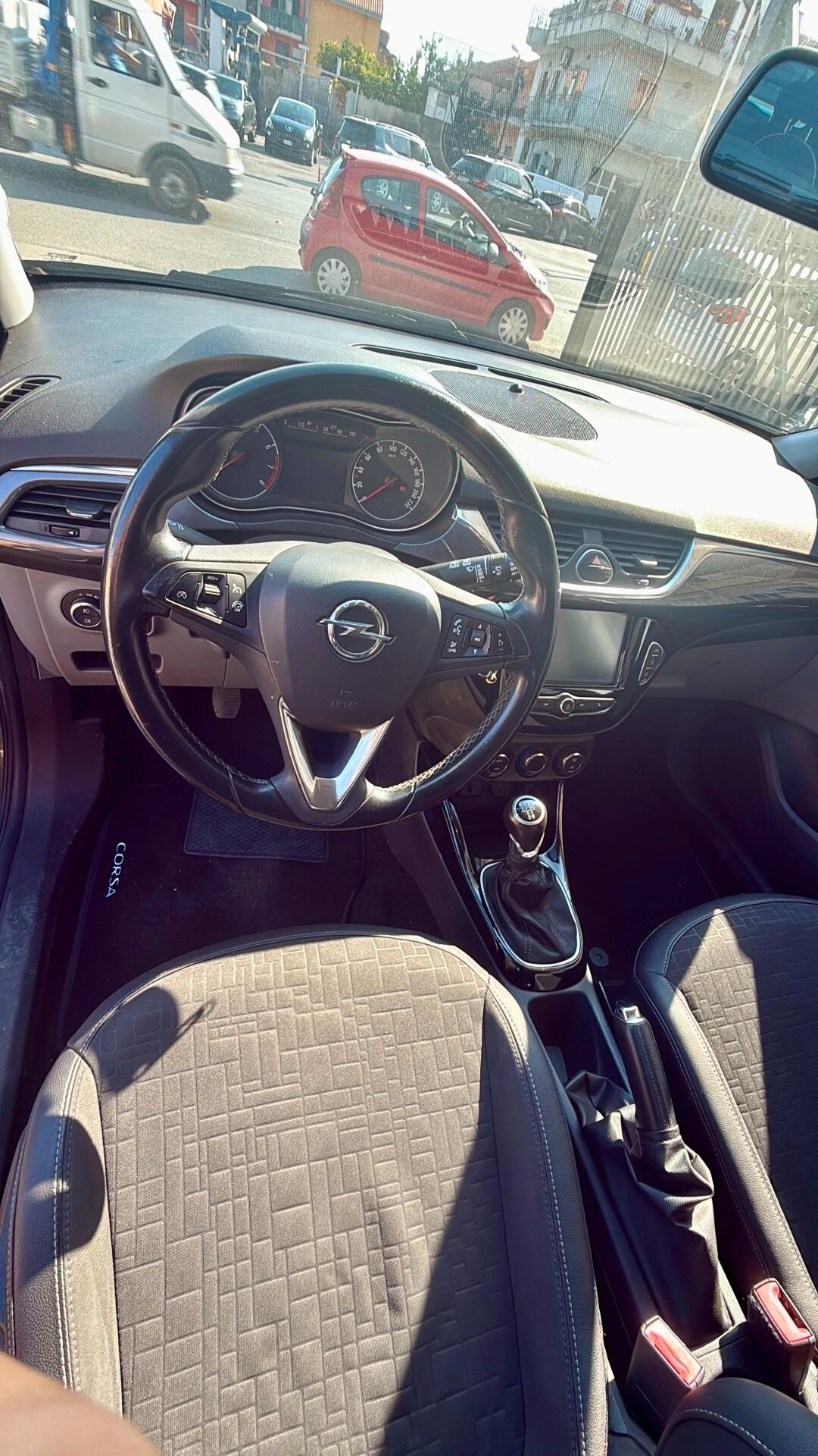 Opel Corsa 1.4 90CV GPL Tech 5