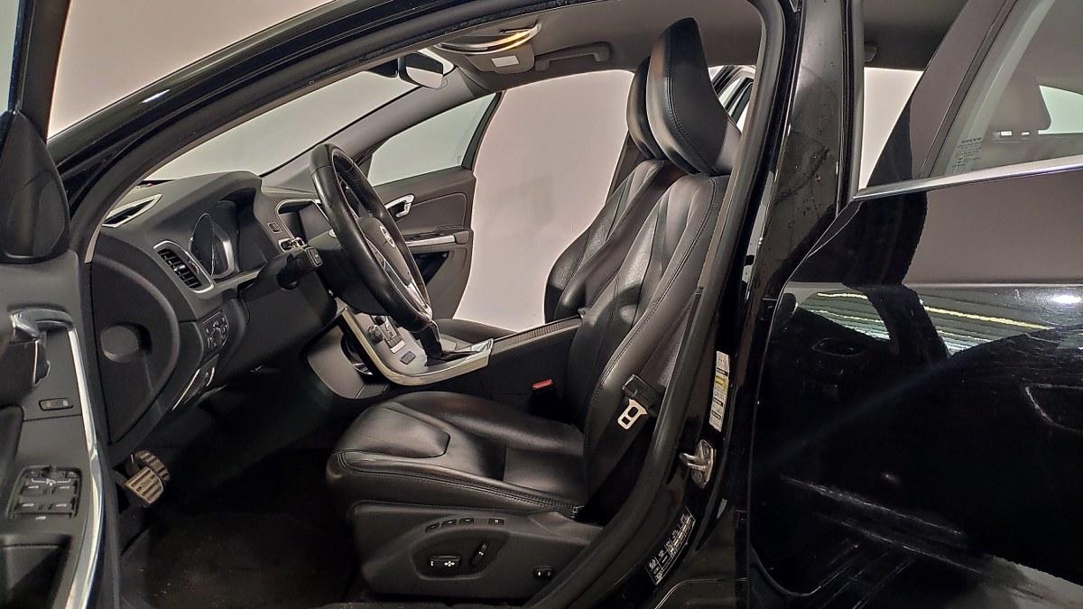 VOLVO V60 D6 Twin Engine Geartronic Summum
