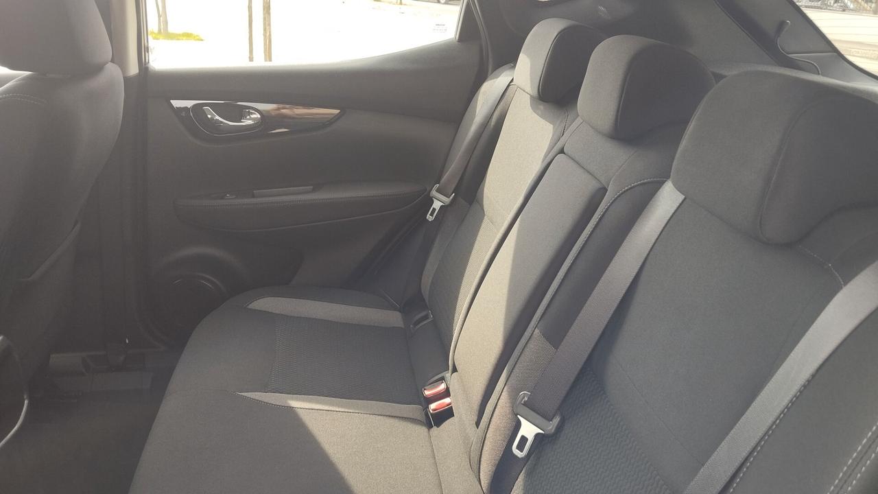 NISSAN QASHQAI 1.5 DCI-AUTO-RETROC-GARANZIA FULL