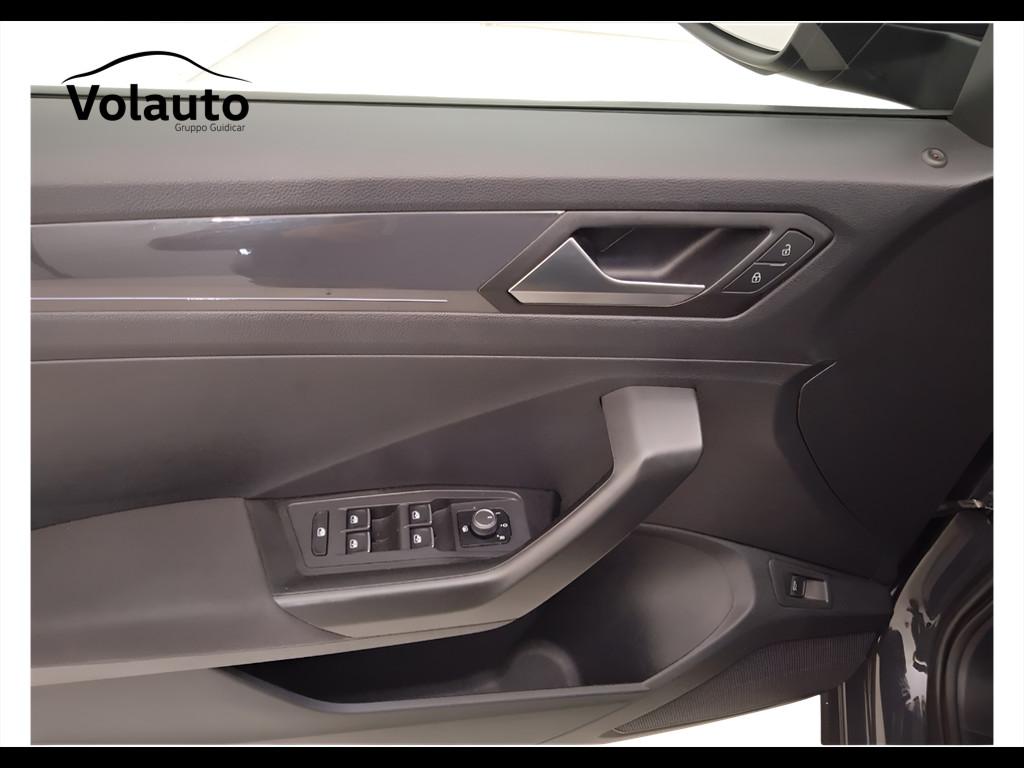 VOLKSWAGEN T-Roc I 2017 - T-Roc 1.0 tsi Advanced