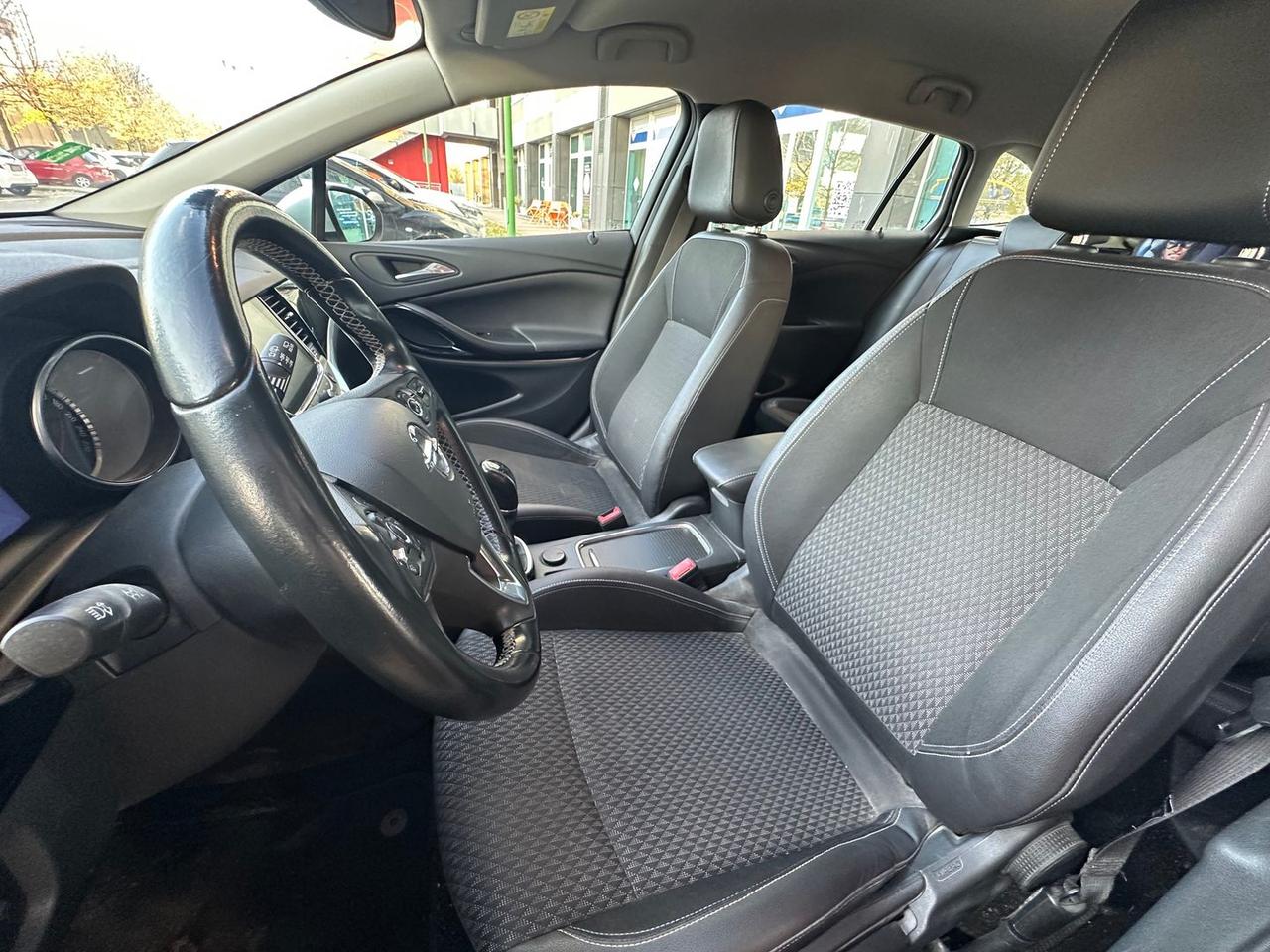 Opel Astra 1.6 CDTI