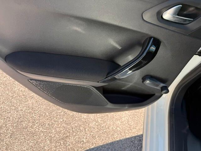 Peugeot 208 PureTech 82 5 porte Active