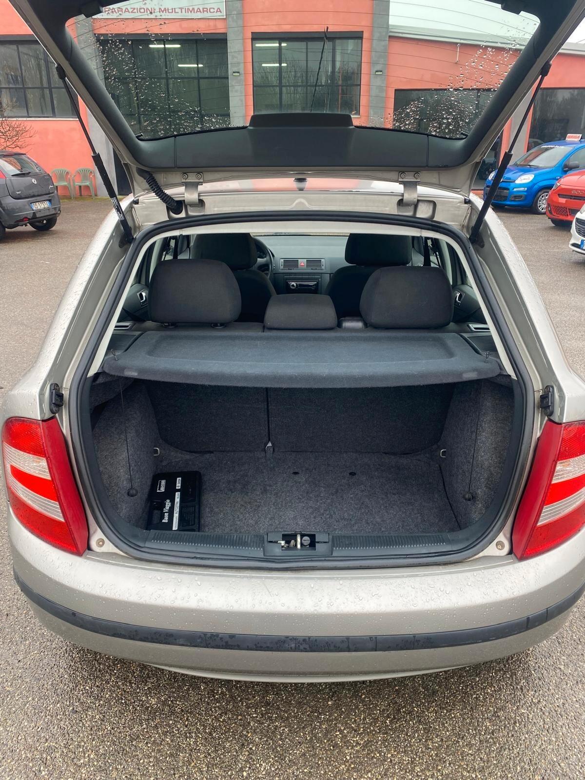 Skoda Fabia 1.2 12V cat 5p. Urban