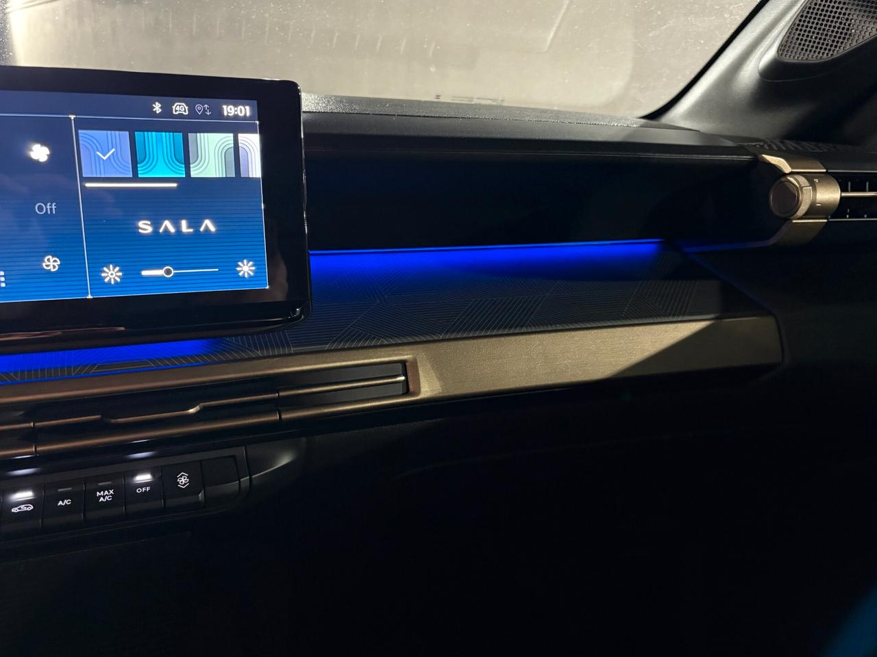 PROMO NEW Lancia Ypsilon 1.2 Hybrid e-DCT 100cv LX KM CERTIFICATI