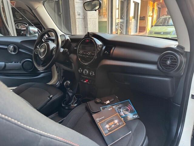 Mini Cooper 1.5 D 95 CV - In Garanzia