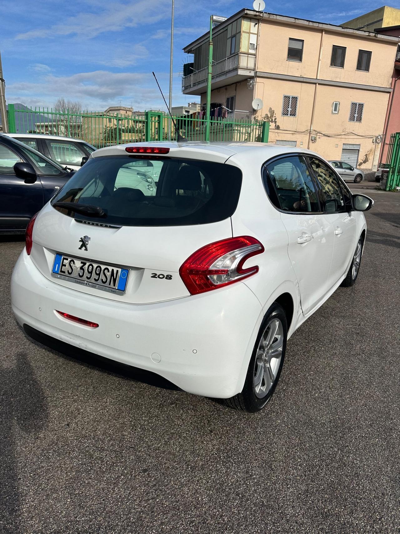 Peugeot 208 1.4 HDi 68 CV 5 porte Active