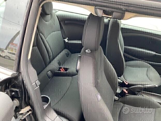 Mini Mini 1.6 16V Cooper D