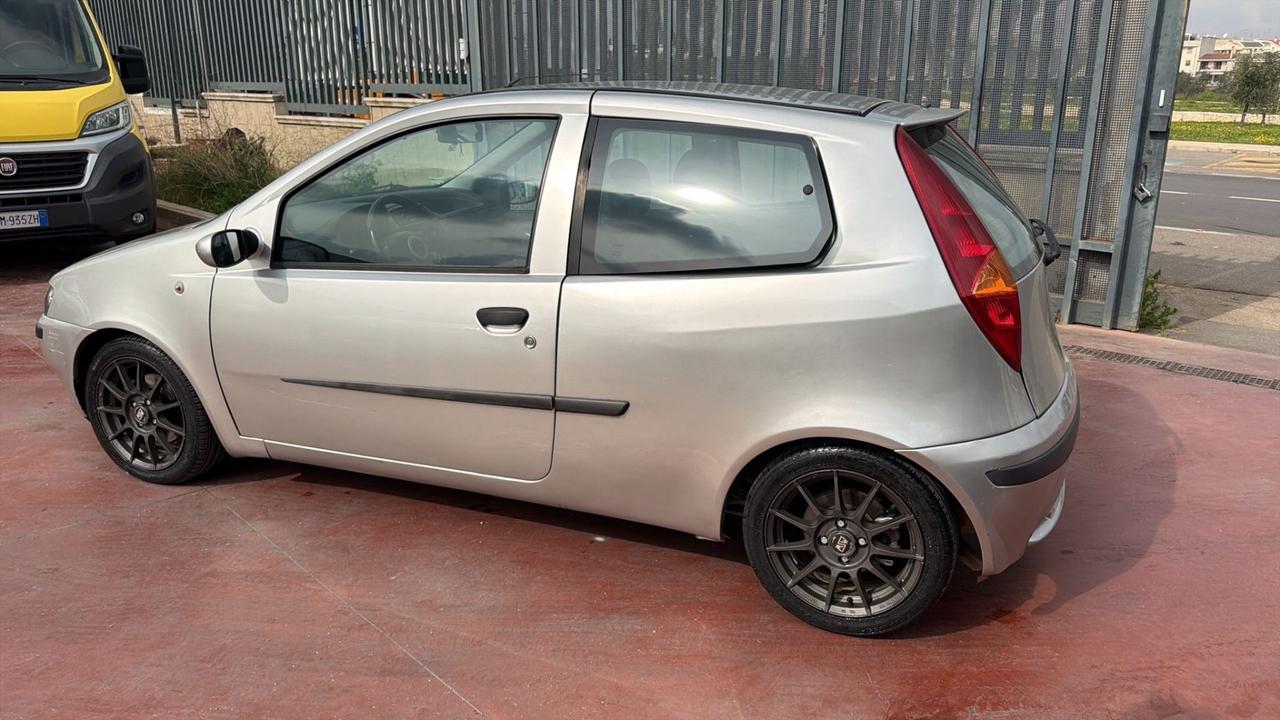 Fiat Punto 1.8 16V 3 porte HGT