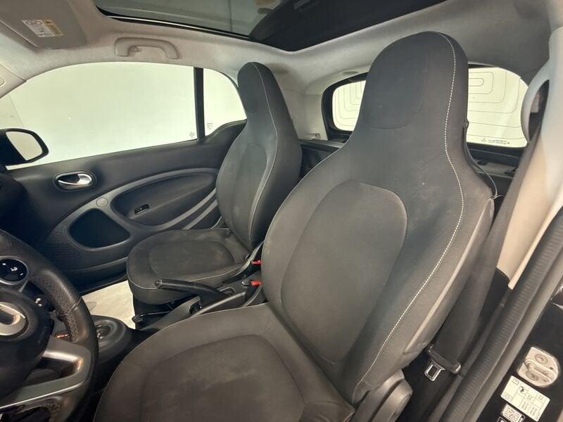 smart fortwo III 2015 1.0 Passion 71cv twinamic