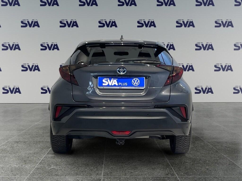 Toyota C-HR 5 Porte 1.8 Hybrid 122CV e-cvt Lounge (FHEV) - GANCIO TRAINO