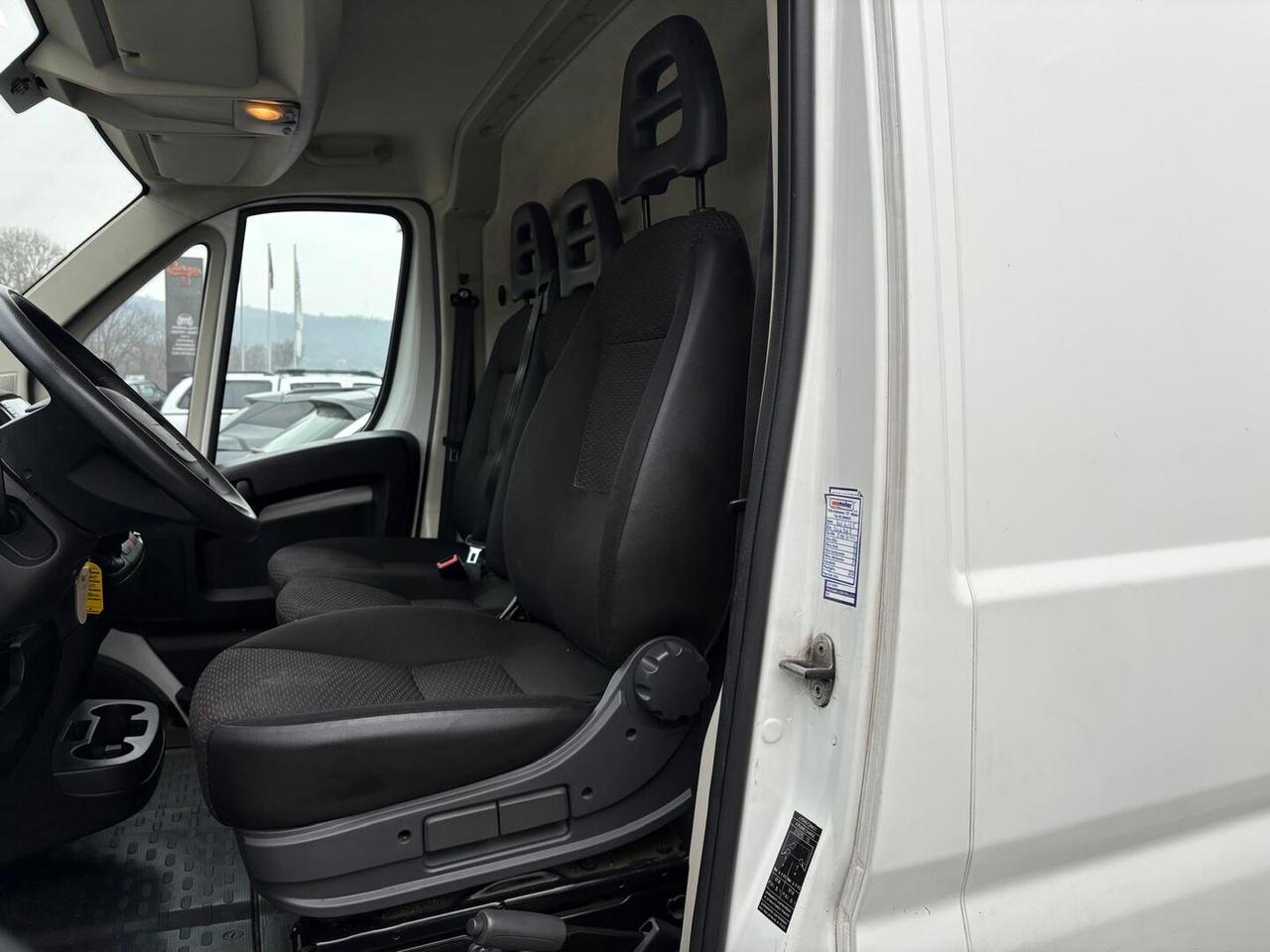 Peugeot Boxer 330 2.2 bluehdi 140cv S&S L1H1