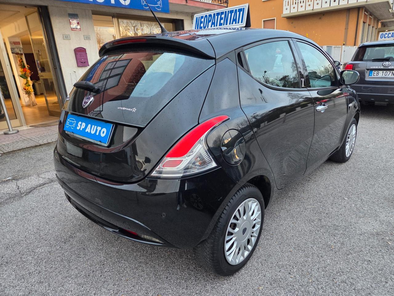 Lancia Ypsilon NEOPATENTATI - 2017