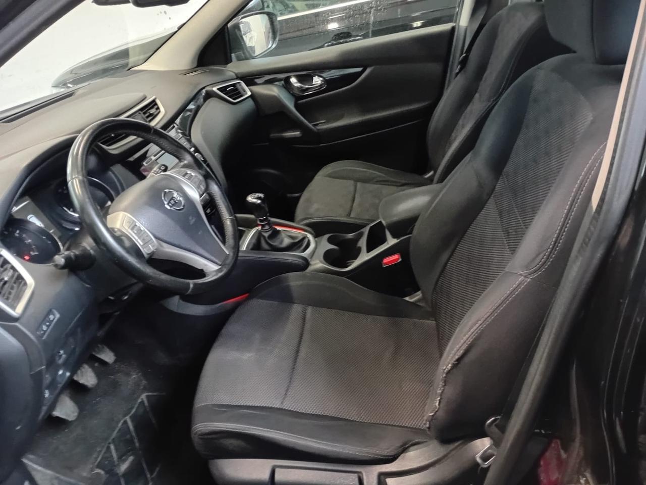 Nissan Qashqai 1.2 DIG-T Tekna 2014