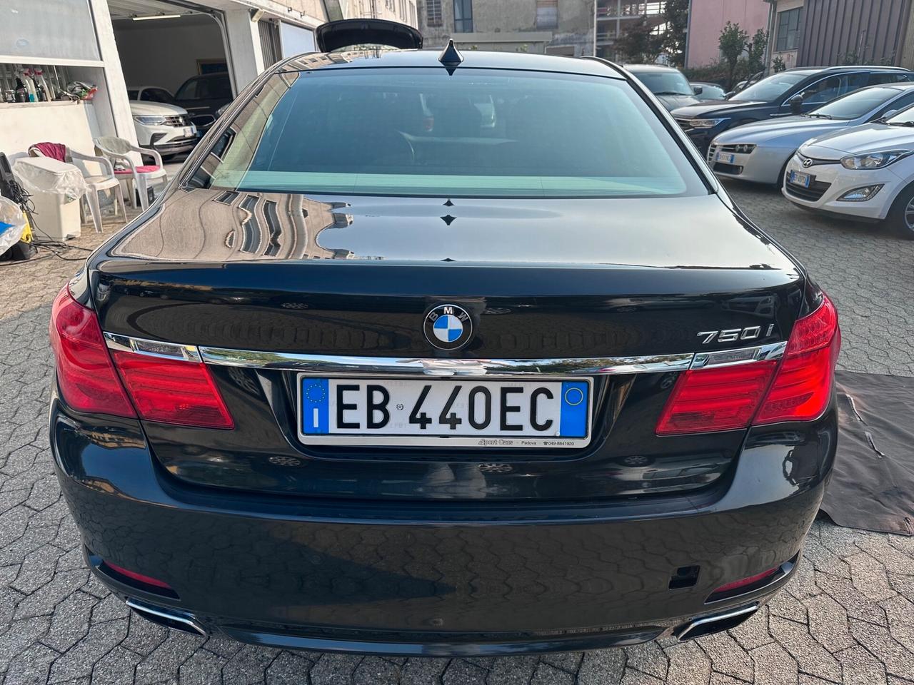 Bmw 750i Futura*FULL OPTIONAL*EURO5