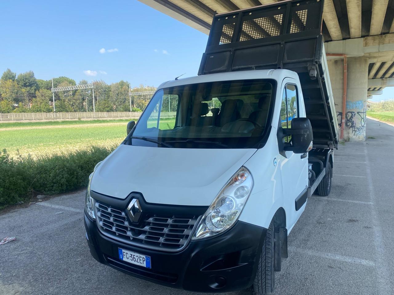 Renault Master T35 2.3 dCi/125 PM Cassone Ribaltabile E5