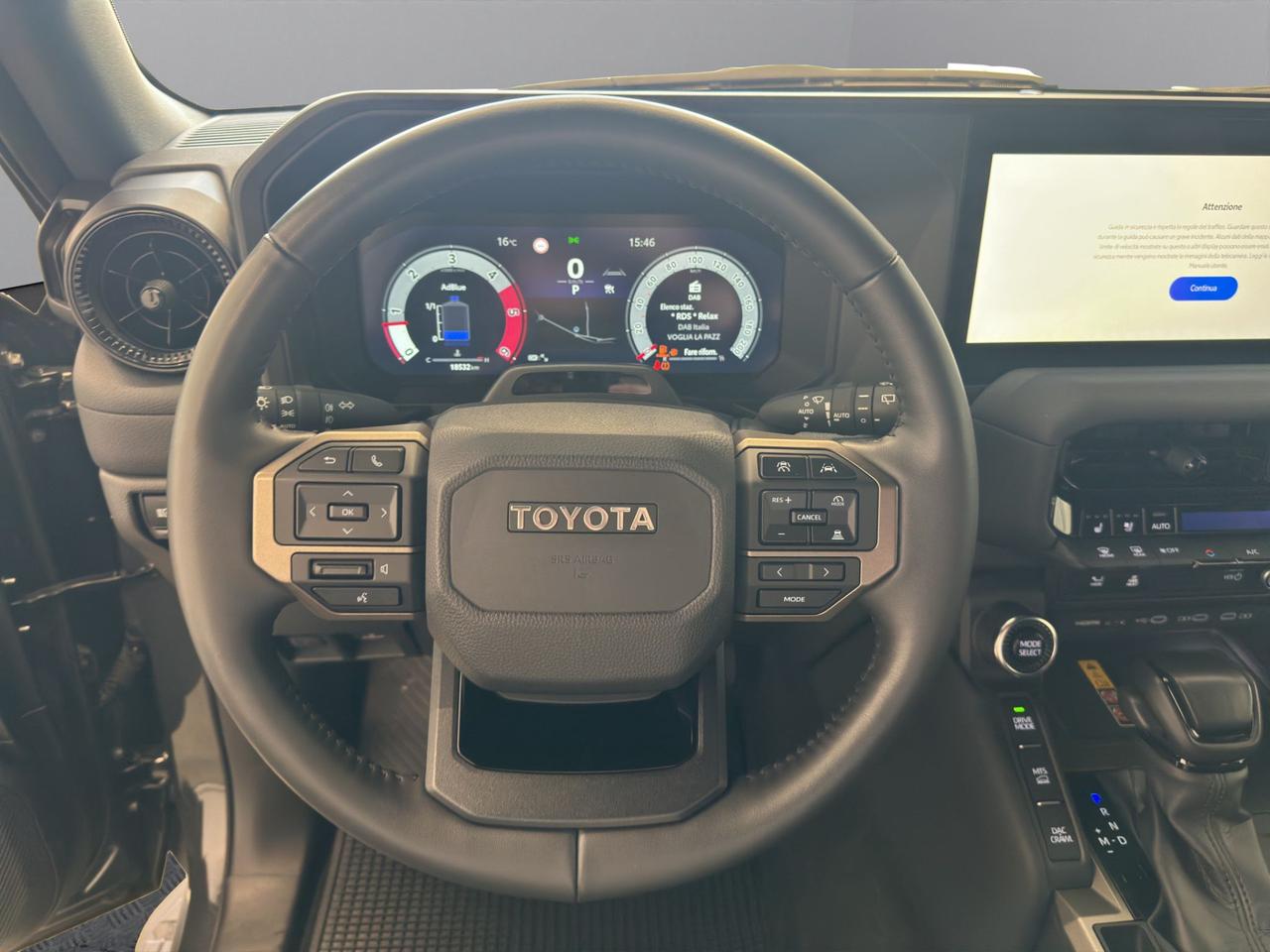Toyota Land Cruiser 2.8 d-4d Adventure awd auto