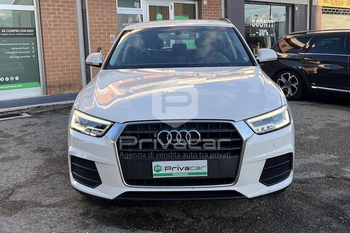 AUDI Q3 2.0 TDI 150 CV Business