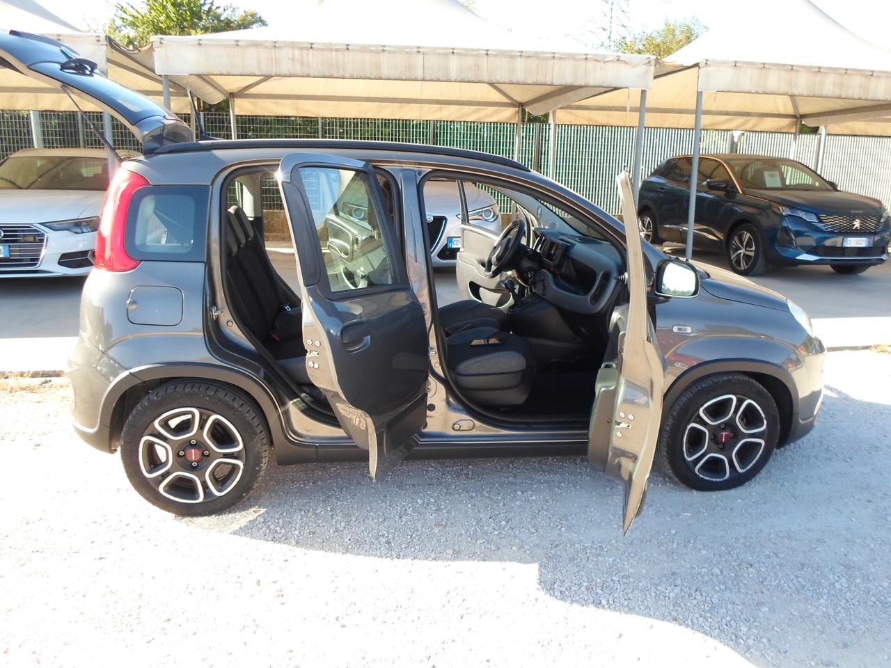 Fiat Panda 1.0 FireFly S&S Hybrid Sport
