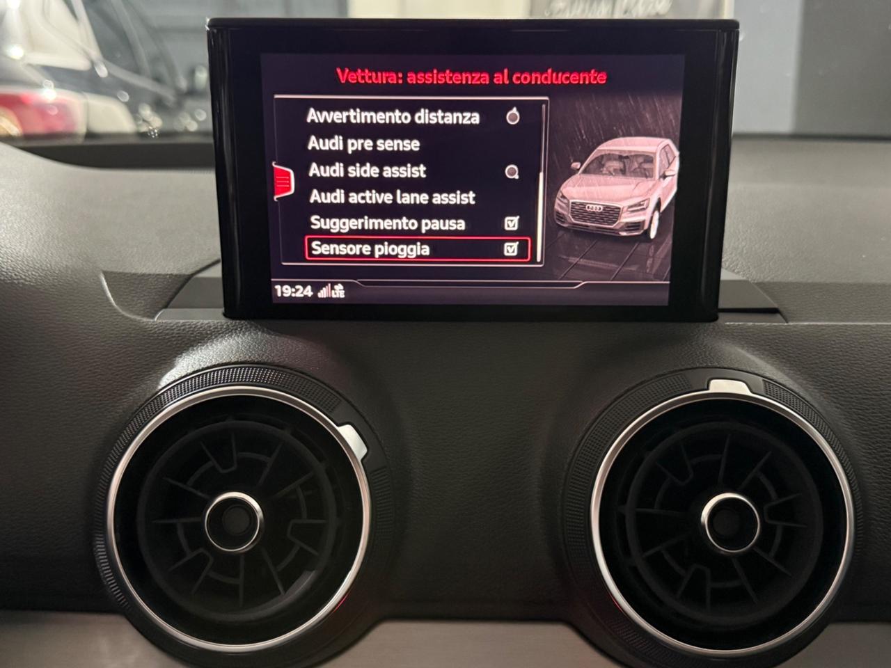 Audi Q2 35 TDI quattro S- line Edition