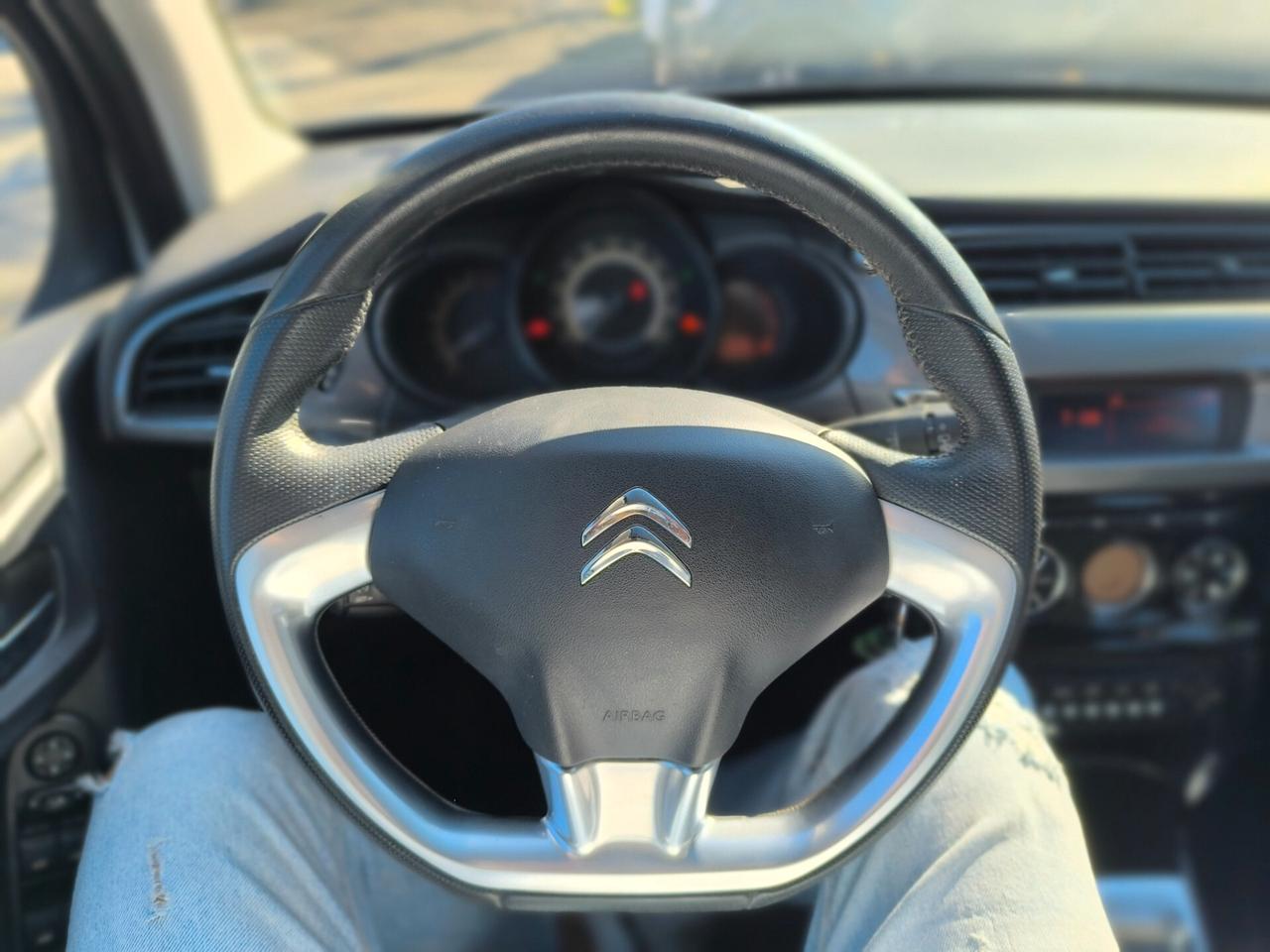 Citroen C3 1.4 VTi 95 GPL Exclusive