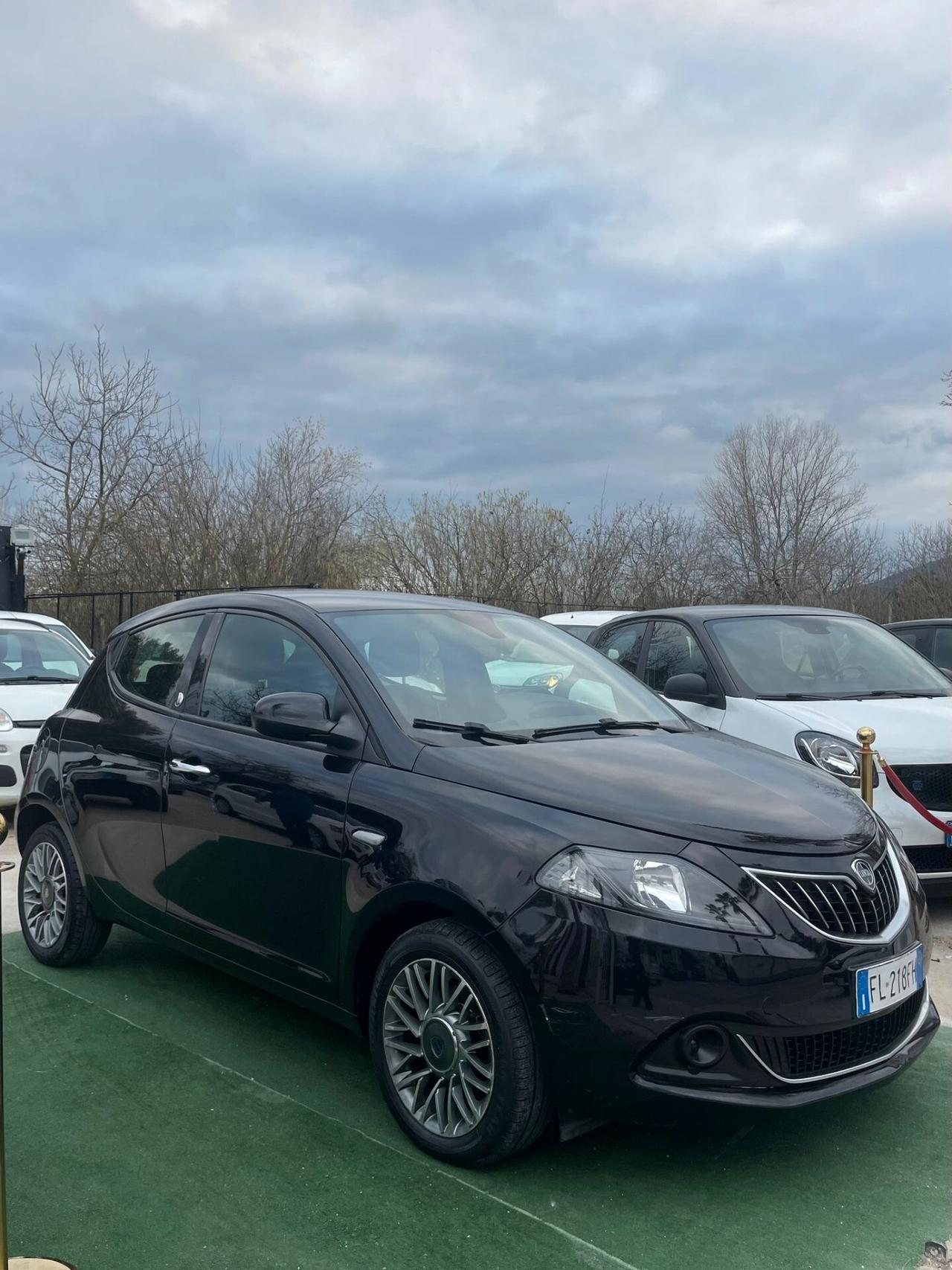 Lancia Ypsilon 2017 LED-GPL